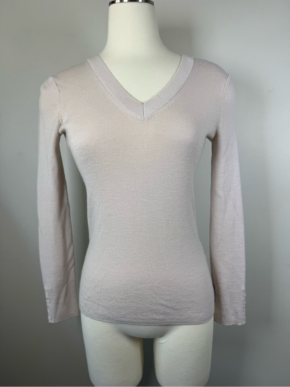 Banana Republic Soft Blush V-Neck Pullover Sweater merino wool Small